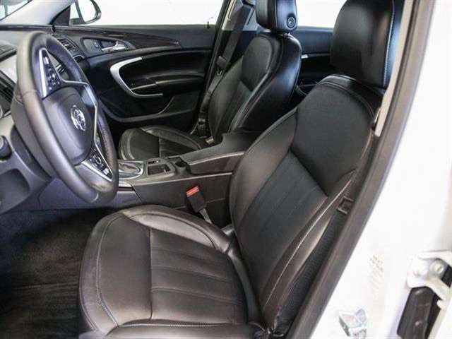 2017 Buick REGAL Sport Touring 4dr Sedan